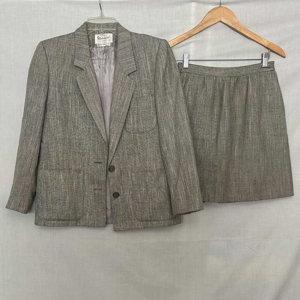 2-piece Suit, Jacket & Skirt, size 6